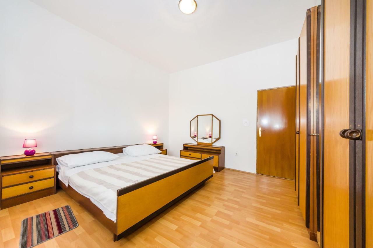 Apartment Culina Pridraga Eksteriør bilde