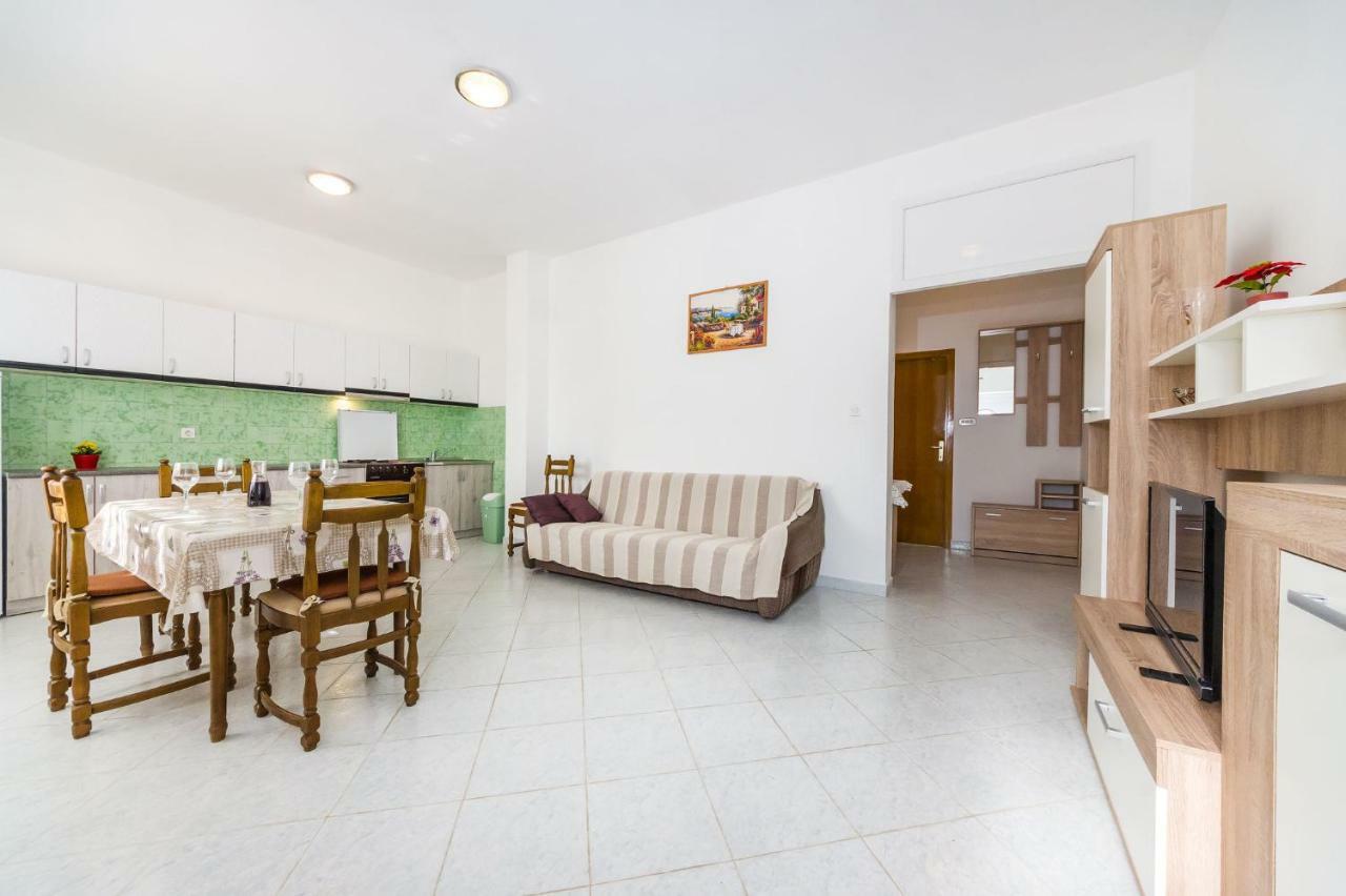 Apartment Culina Pridraga Eksteriør bilde
